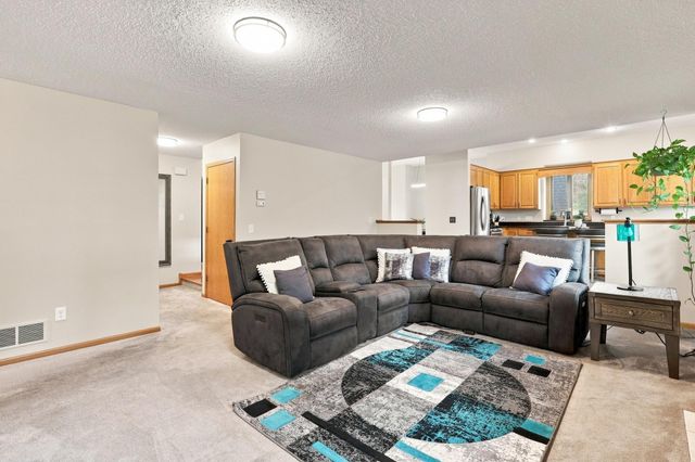23632 Aspen Drive, Rogers, MN 55374