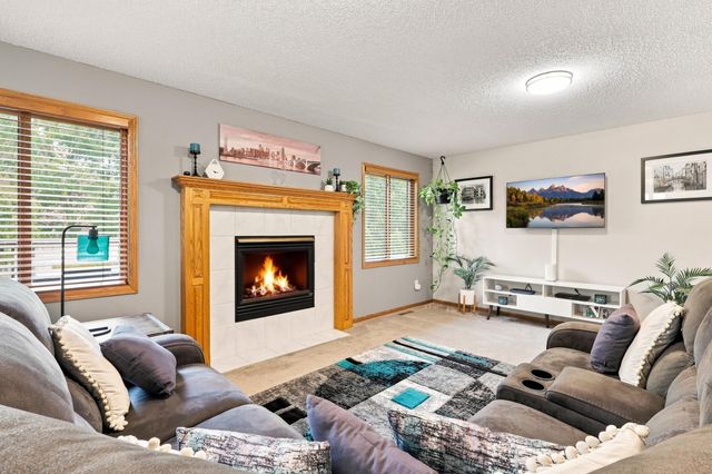 23632 Aspen Drive, Rogers, MN 55374