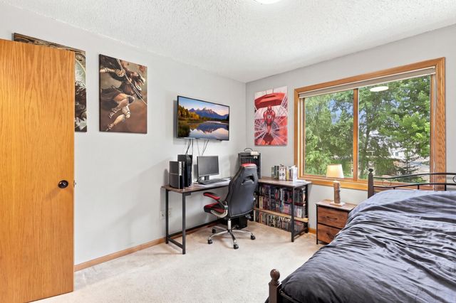 23632 Aspen Drive, Rogers, MN 55374
