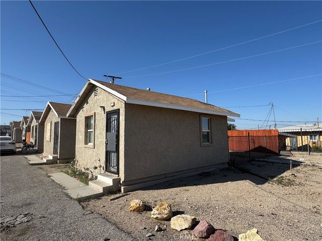 401 W Fredricks Street, Barstow, CA 92311