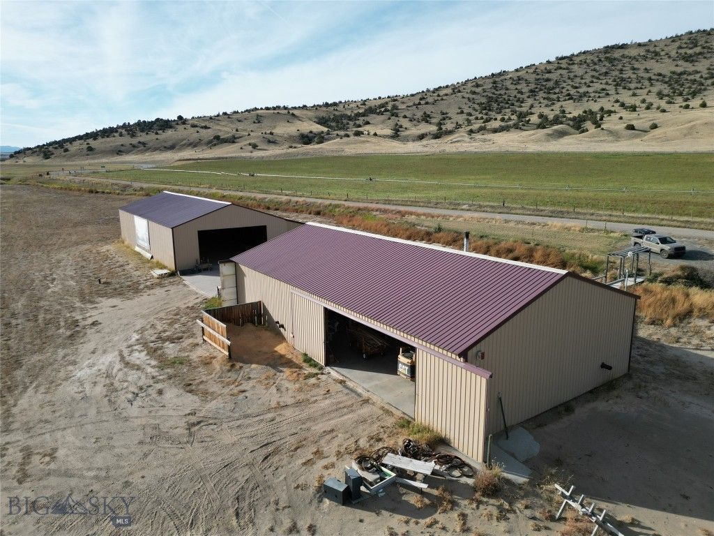 14 Old MT Hwy 10, Cardwell, MT 59721 photo 3