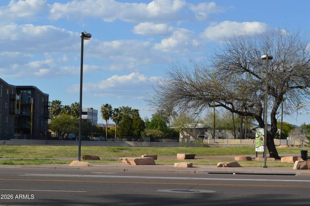 1701 E COLTER Street 4, Phoenix, AZ 85016