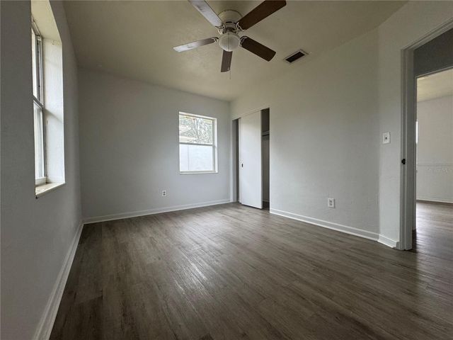 431 AVENUE F SE, Winter Haven, FL 33880