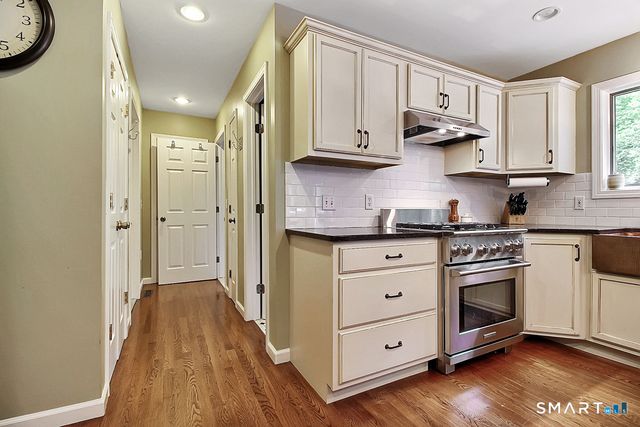73 Pine Woods Road, North Stonington, CT 06359