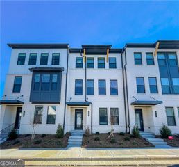 321 Sammon Way, Lawrenceville, GA 30046