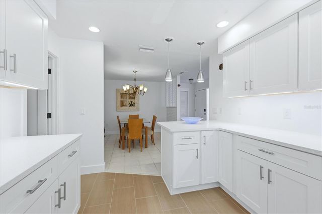 616 LYONS LANE, Longboat Key, FL 34228