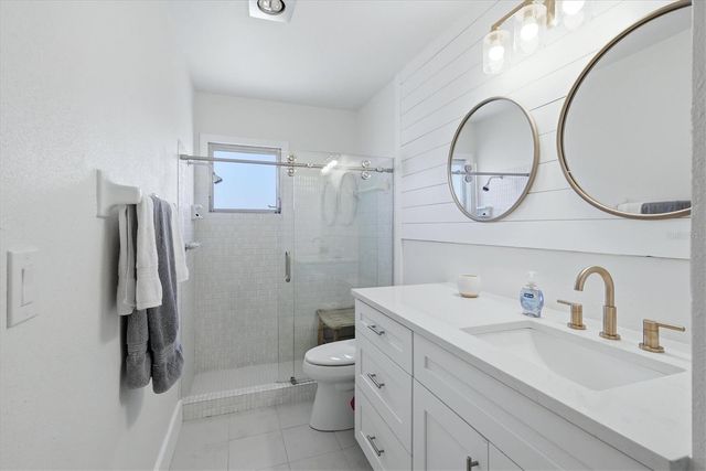 616 LYONS LANE, Longboat Key, FL 34228