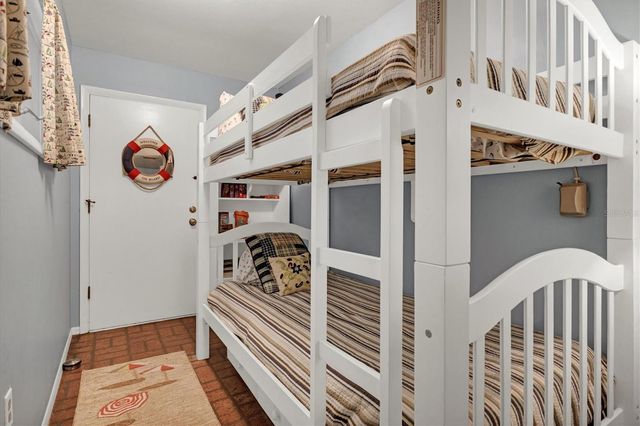 616 LYONS LANE, Longboat Key, FL 34228