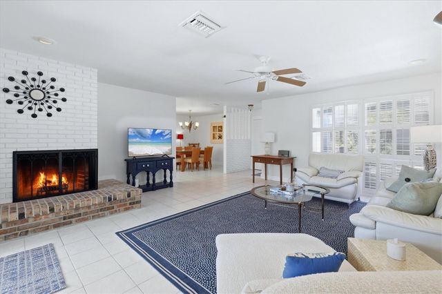 616 LYONS LANE, Longboat Key, FL 34228