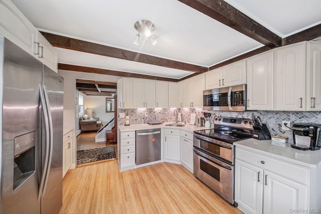 43 College Drive, Stony Brook, NY 11790