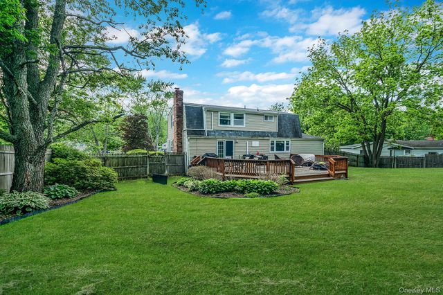43 College Drive, Stony Brook, NY 11790