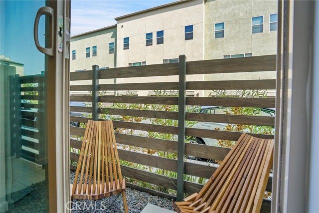 1512 W Artesia Square F, Gardena, CA 90248