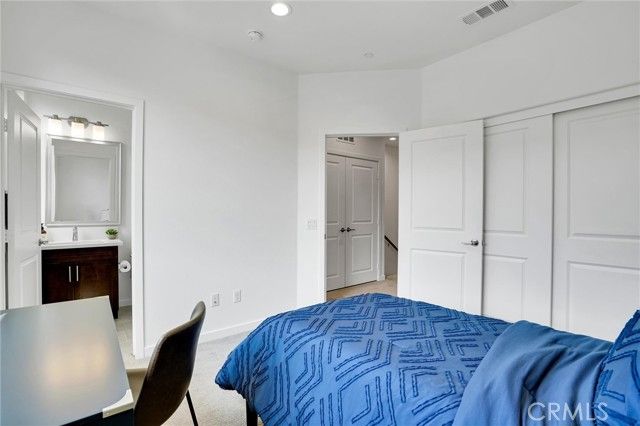 1512 W Artesia Square F, Gardena, CA 90248