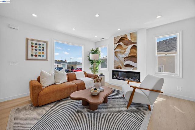 129 Drake Ave, South San Francisco, CA 94080