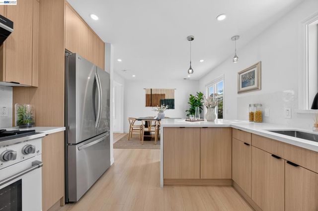 129 Drake Ave, South San Francisco, CA 94080