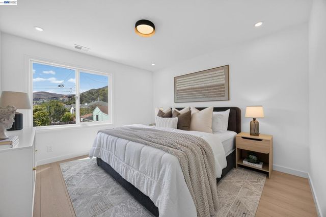 129 Drake Ave, South San Francisco, CA 94080