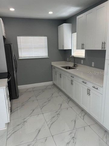 2209 E 19TH AVENUE, Tampa, FL 33605