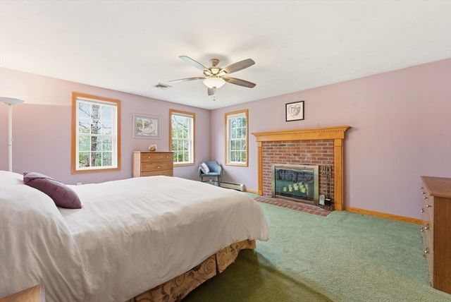 30 Millstone Ln, Middleboro, MA 02346