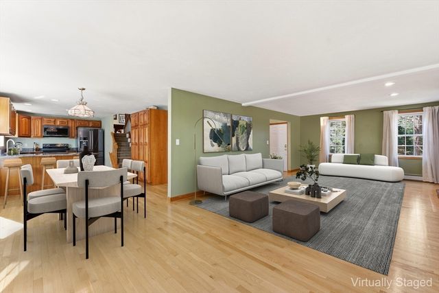 30 Millstone Ln, Middleboro, MA 02346