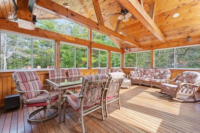 30 Millstone Ln, Middleboro, MA 02346