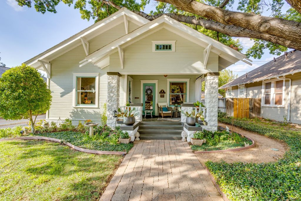 1116 W Arlington Avenue, Fort Worth, TX 76110 — photo 2