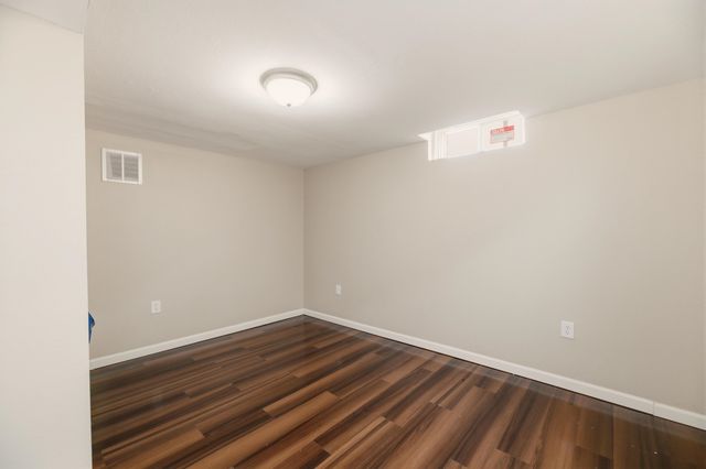2450 S St Clair Ave, Wichita, KS 67217