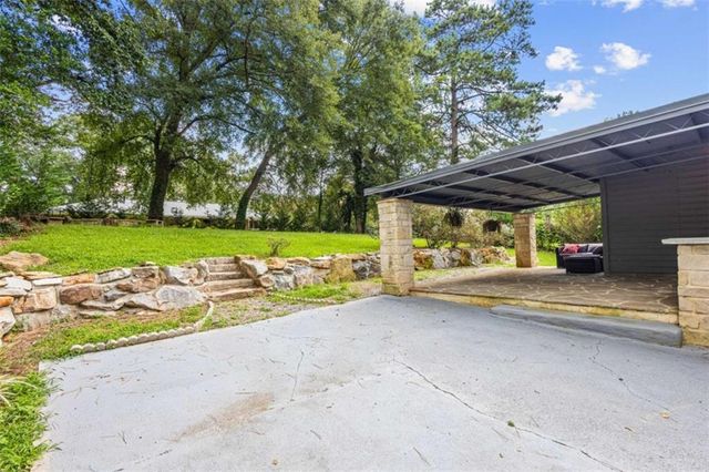 1977 Wee Kirk Road, Atlanta, GA 30316