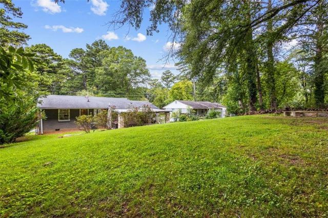 1977 Wee Kirk Road, Atlanta, GA 30316