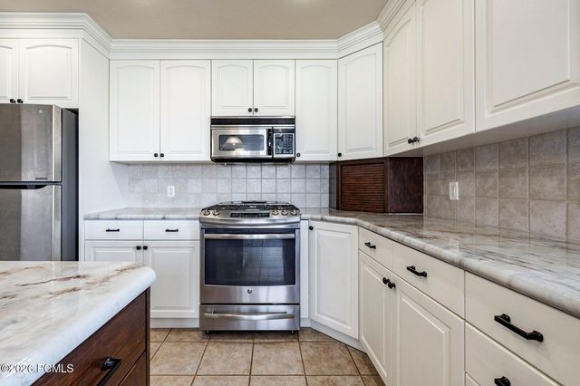 390 Ridge Drive, Heber City, UT 84032