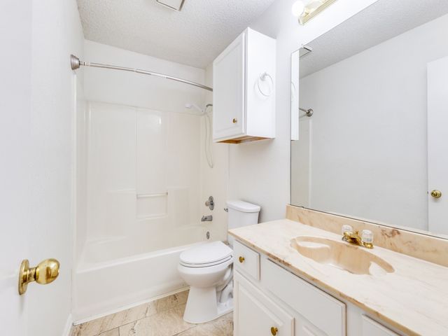 4657 Misty Ridge Drive, Fort Worth, TX 76137