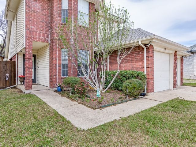 4657 Misty Ridge Drive, Fort Worth, TX 76137