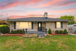 2579 Charlestown Road, New Albany, IN 47150
