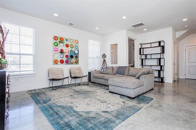 1311 Fort Branch BLVD, Austin, TX 78721