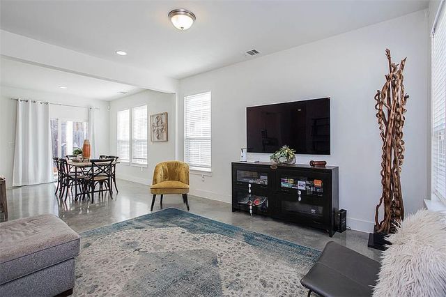 1311 Fort Branch BLVD, Austin, TX 78721