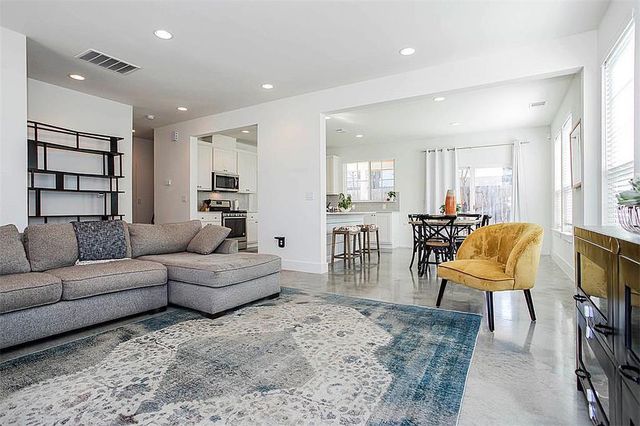 1311 Fort Branch BLVD, Austin, TX 78721