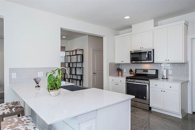 1311 Fort Branch BLVD, Austin, TX 78721