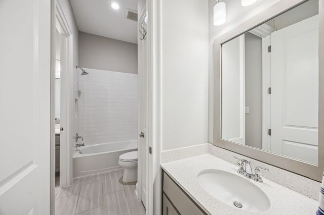 636 Spurlock Street, Frisco, TX 75036