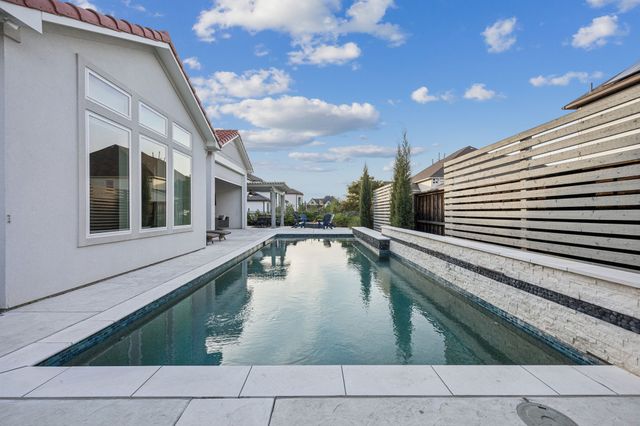 636 Spurlock Street, Frisco, TX 75036