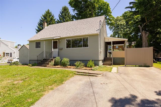 22 Howland Avenue, Beacon, NY 12508