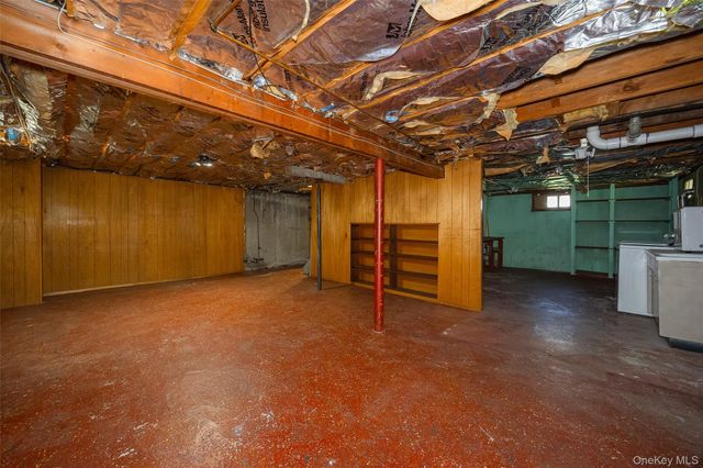 22 Howland Avenue, Beacon, NY 12508