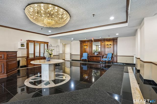 143 Hoyt Street 1K, Stamford, CT 06905