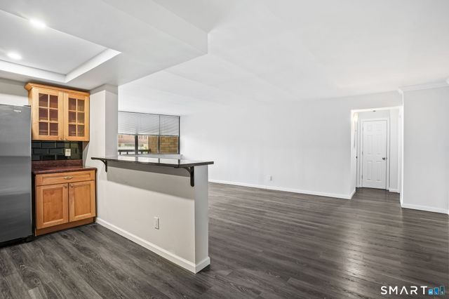 143 Hoyt Street 1K, Stamford, CT 06905