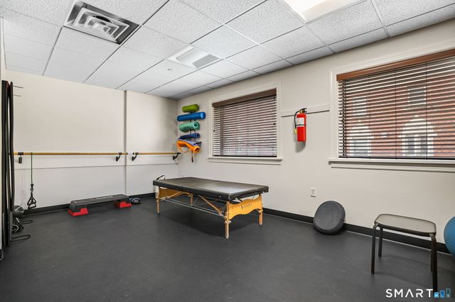 143 Hoyt Street 1K, Stamford, CT 06905