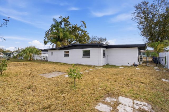 316 COUNTRY CLUB DRIVE, Oldsmar, FL 34677