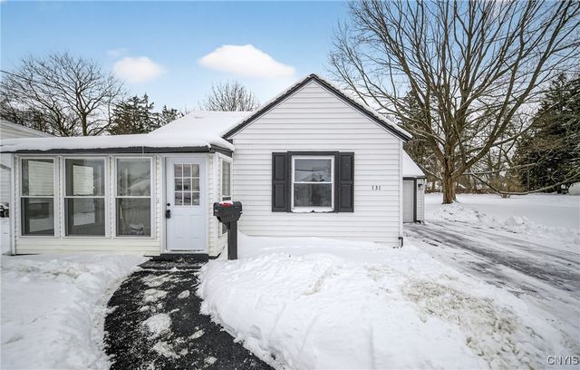 131 Hazelhurst Avenue, Clay, NY 13212