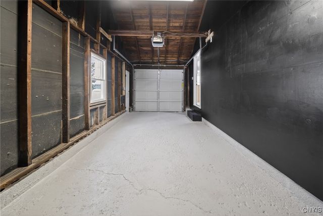 131 Hazelhurst Avenue, Clay, NY 13212