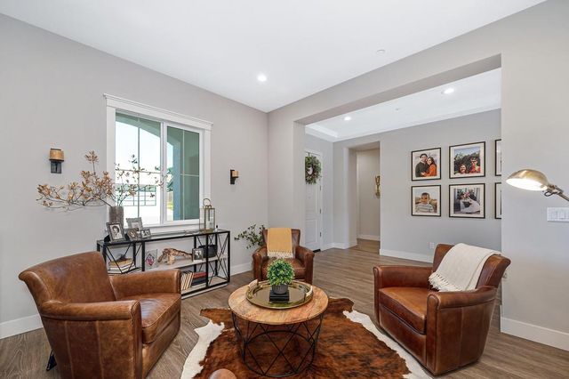 2953 Orange Grove Ter, Lincoln, CA 95648