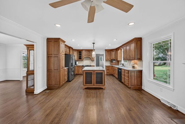 2018 Knighton Chapel Road, Laurens, SC 29644
