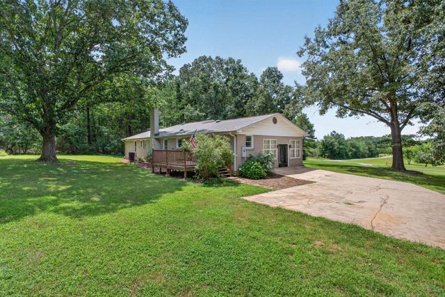 2018 Knighton Chapel Road, Laurens, SC 29644