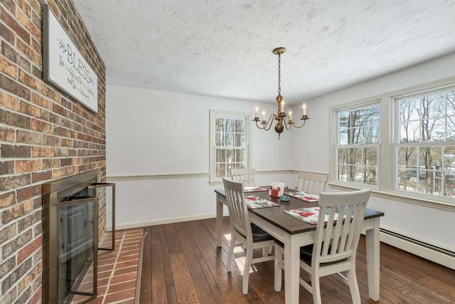 53 Seton Drive, Bedford, NH 03110